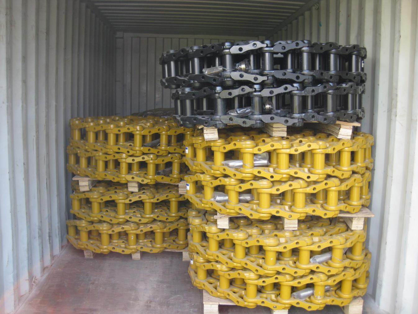 Cadenas de oruga bulldozer d7g cargando contenedores y entrega a clientes de áfrica